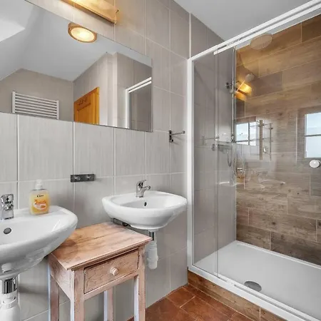 Villa Birkenhaus Wellness *